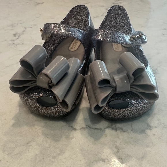 Mini Melissa Glittery Silver Kids Shoes - Picture 3 of 6
